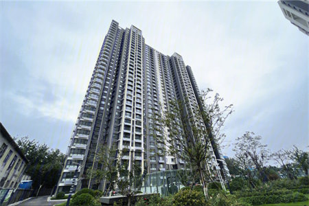 出售泰安北黄小区3室2厅1卫103平精装修